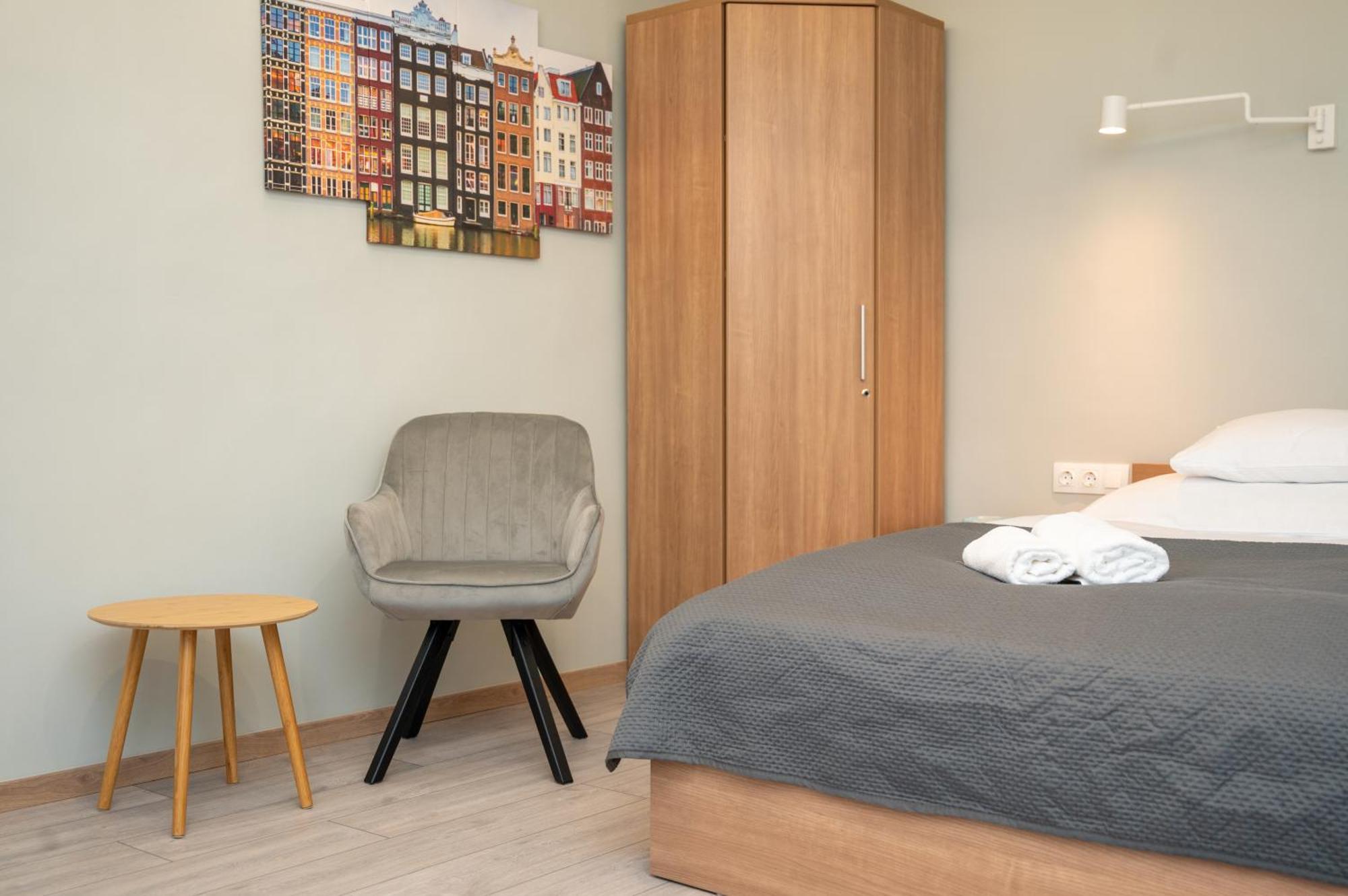 Tuenderkert Apartman Gyula Exterior photo